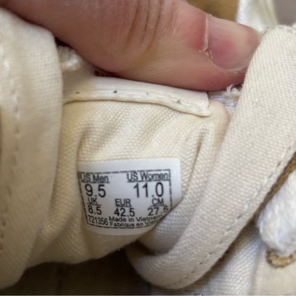 Vans Peace And Leaf Limited Edition Sneakers Unisex Womens 11, Men’s 9.5. Gold - Picture 5 of 12